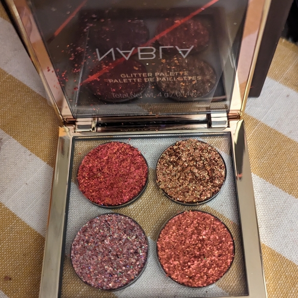 MakeUp Bundle - Picture 5 of 14